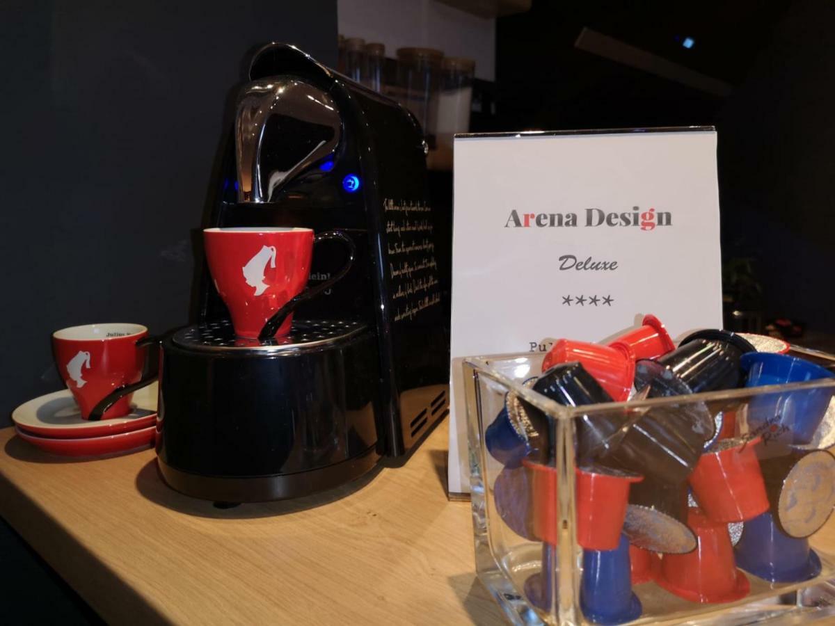 Arena Design Apartments With Free Private Parking And With A Terrace Póla Kültér fotó